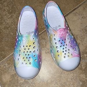 Breathable sneakers sandals Girls size 11-12